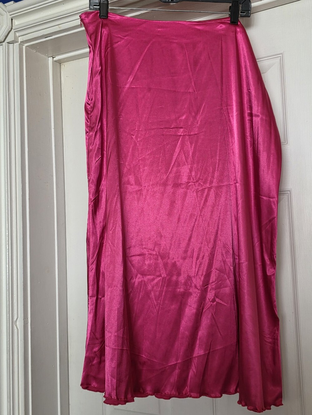 NWOT Shein Bright Fuchsia Satin Soft Midi Skirt 1XL